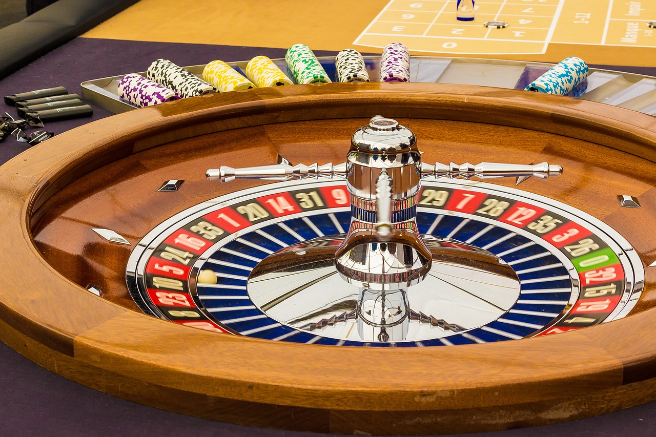 iGaming Unlocked: A Real Talk Guide to Casinos, Bets, Slots & Poker